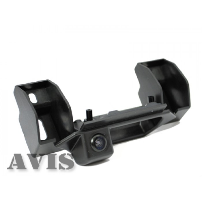 Камера заднего вида (CCD) AVIS AVS321CPR для Suzuki SX4 (в ручку багажника)